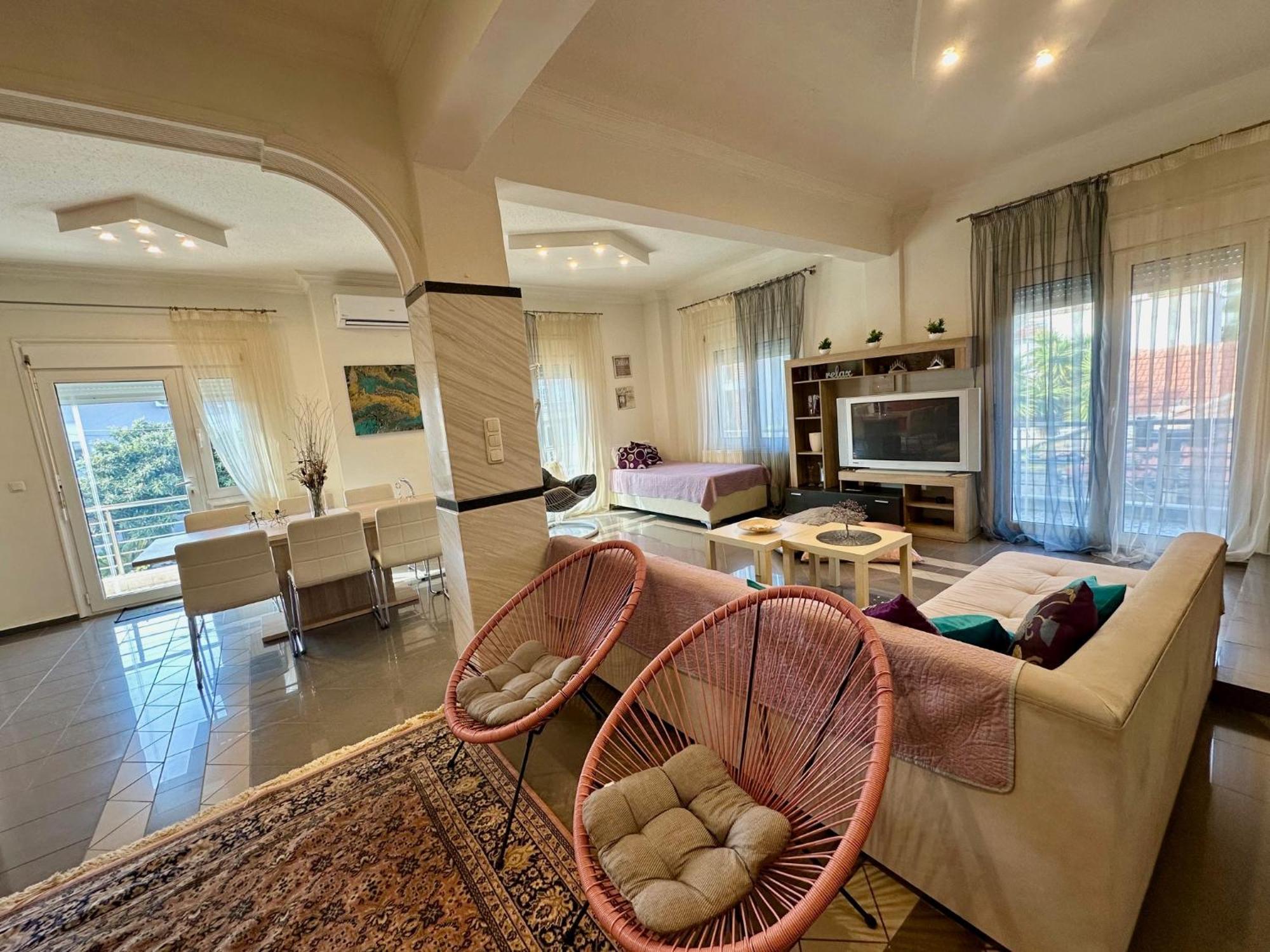 Relax Home Vacation Néa Péramos Dış mekan fotoğraf